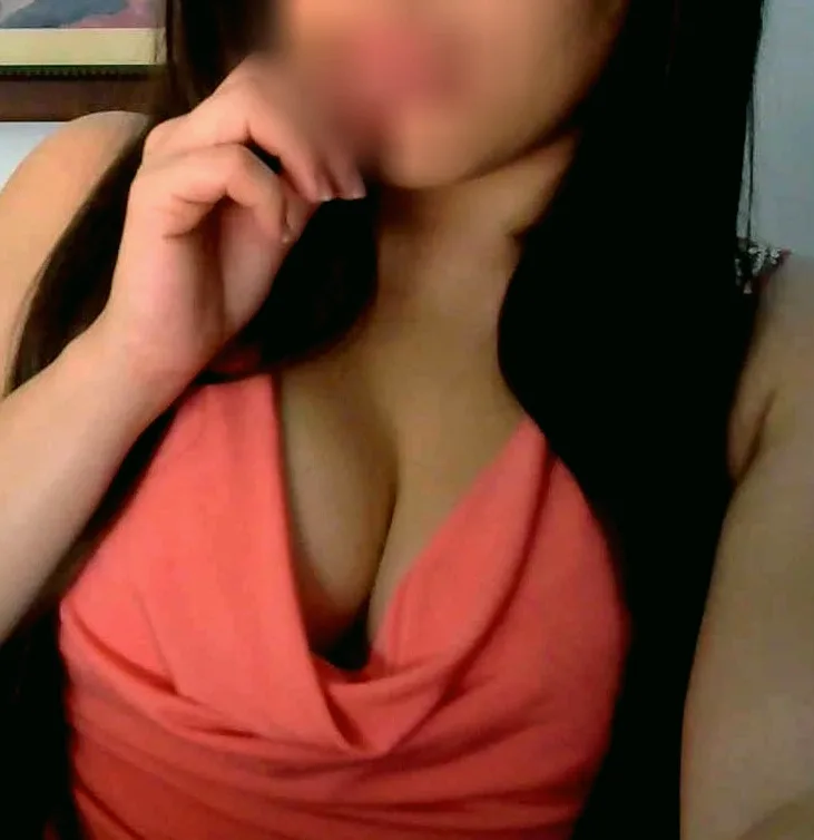 Helena, 32