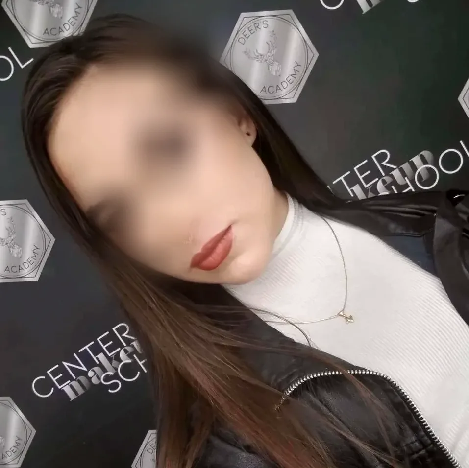 Maren, 25